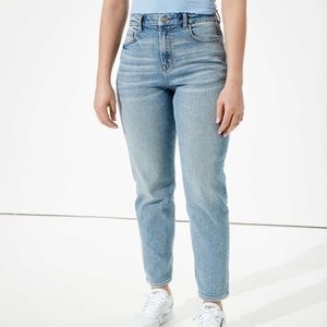American Eagle curvy mom jeans